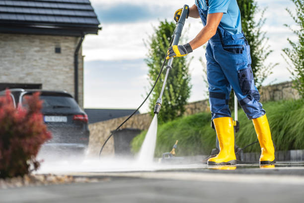 Post-Construction Pressure Washing in Westville, IL